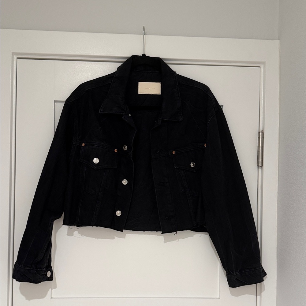 Zara Black Cropped Denim Jacket